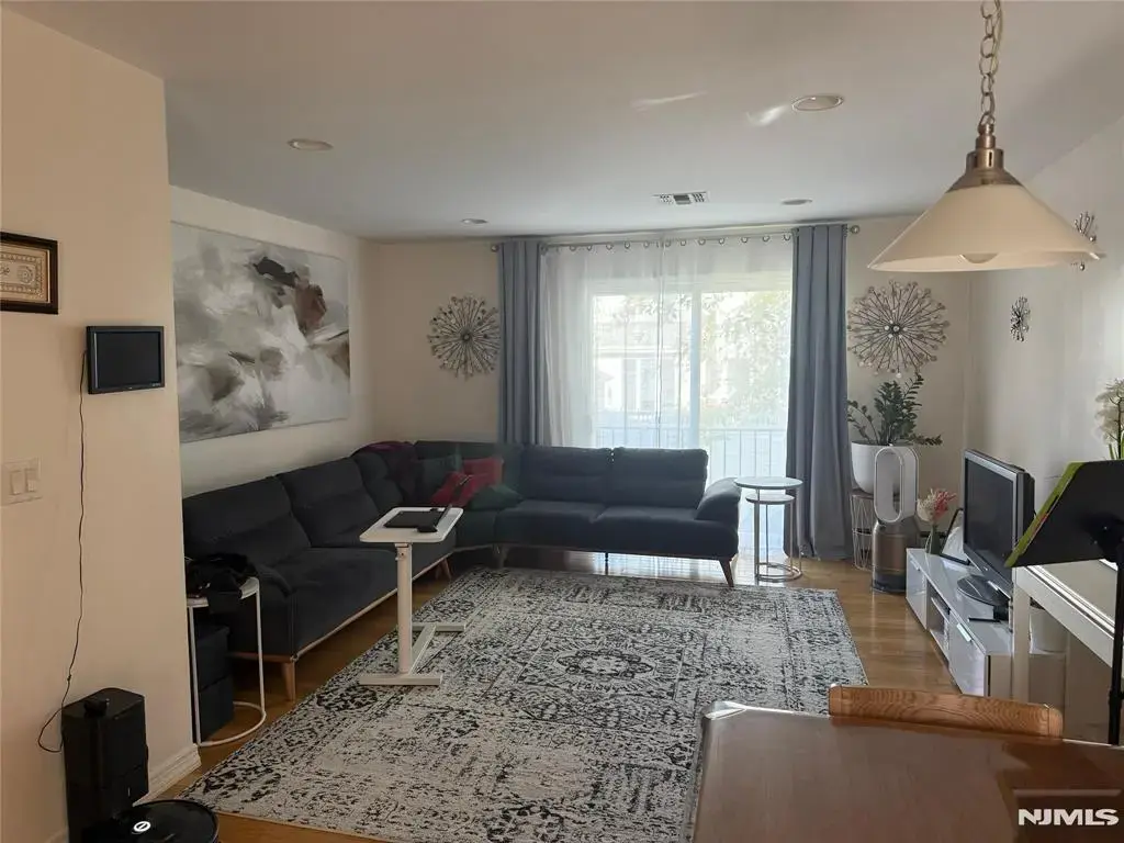 37 Park 2, Wallington