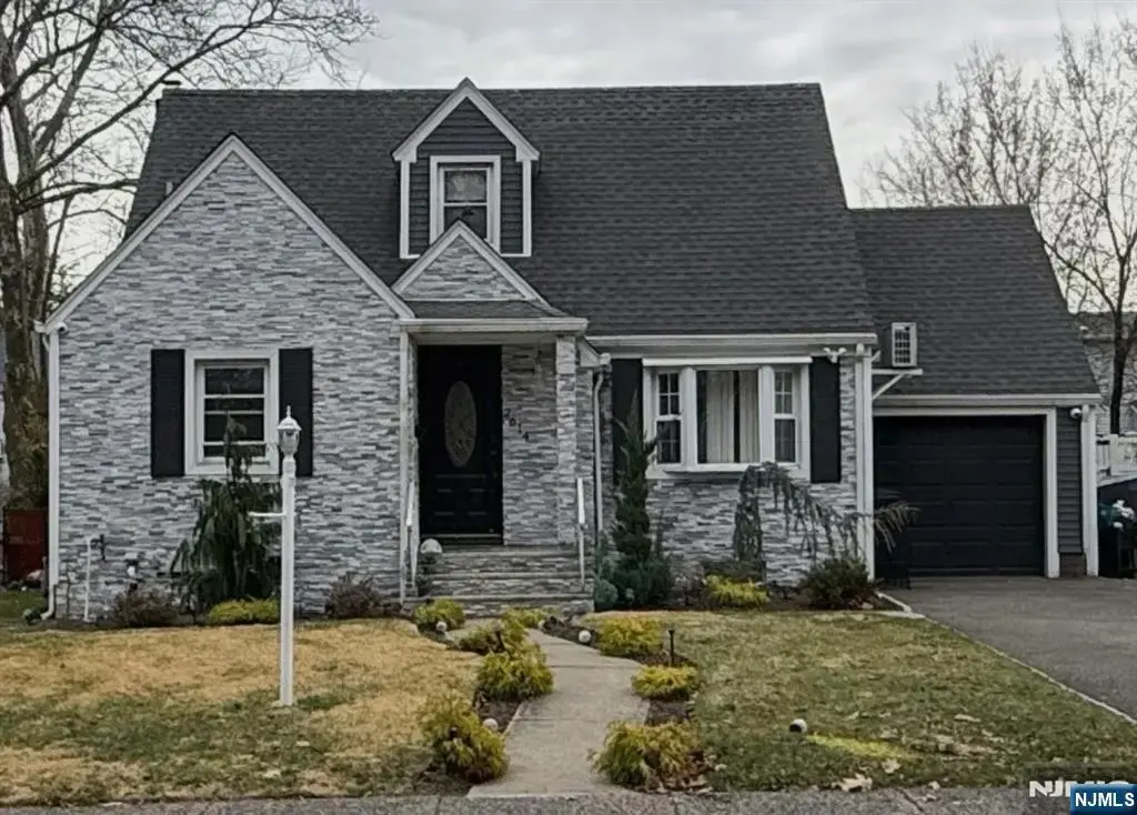 26-14 Morlot Avenue, Fair Lawn
