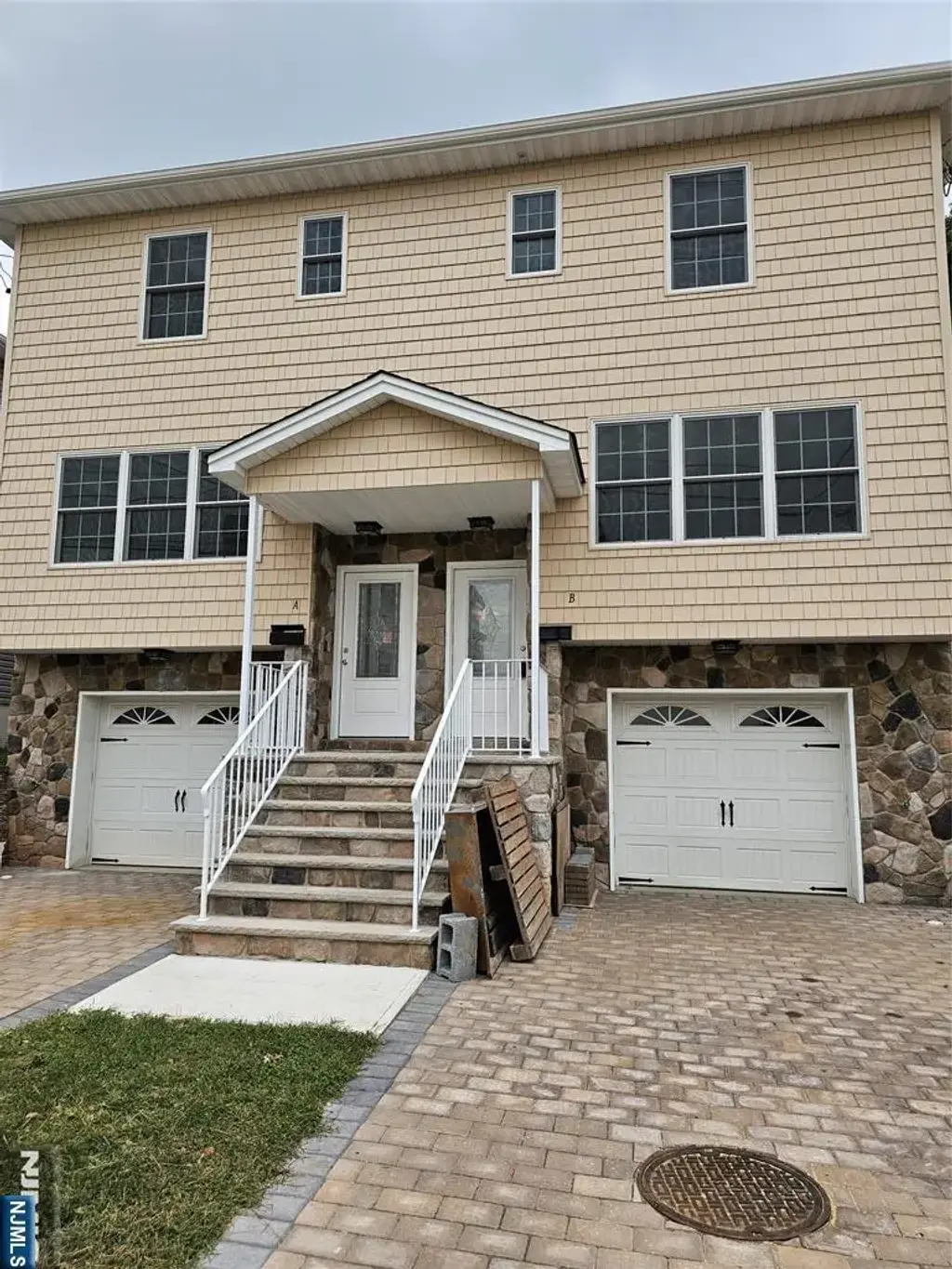 374 A Semel Avenue, Garfield