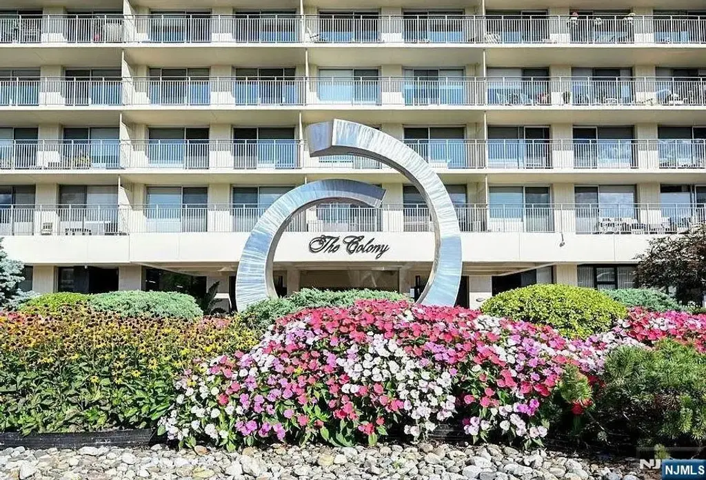 1530 Palisade Avenue 23g, Fort Lee