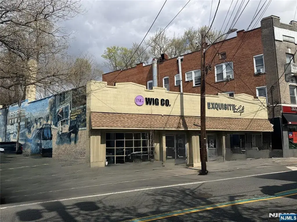 284-286 Main Street, West Orange