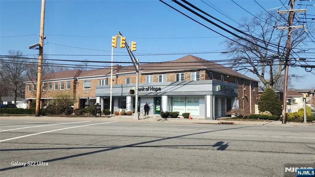 474 Sylvan Avenue, Englewood Cliffs