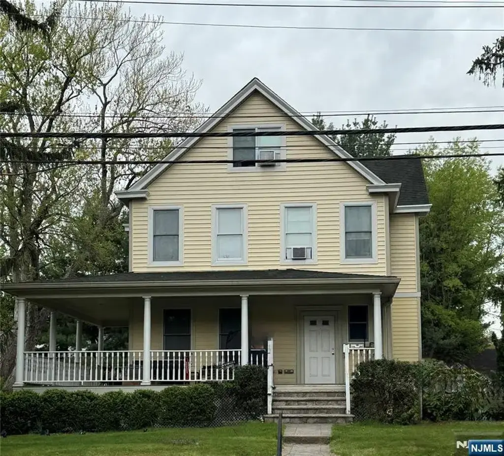 430 Closter Dock Road, Closter