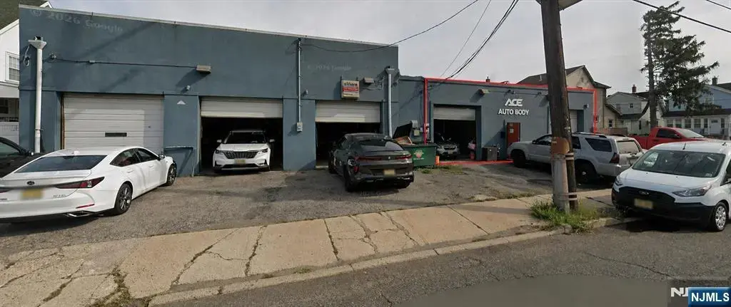174 Railroad Avenue 76, Hackensack