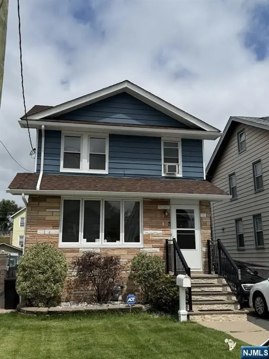 503 6th Avenue, Lyndhurst