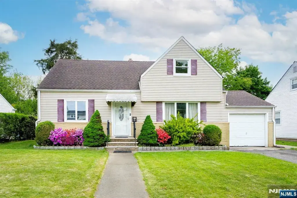 441 Blanchard Terrace, Hackensack