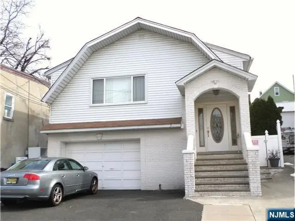 56 Malcolm Avenue, Garfield