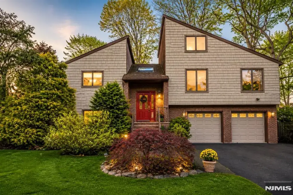 4 Lesa Lane, Hillsdale