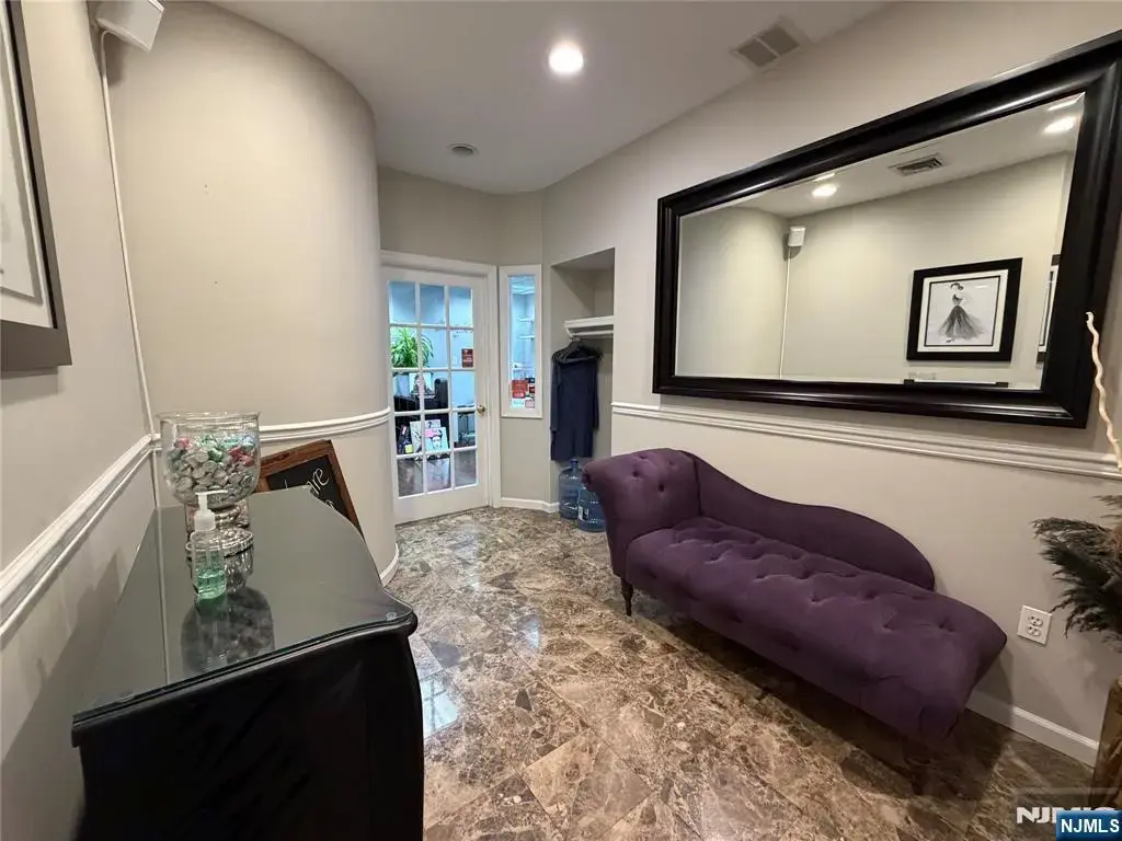 135 County Road 2b, Cresskill