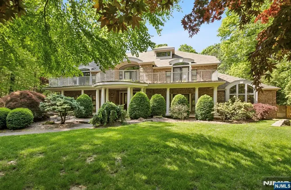 830 Shore Drive, Kinnelon Borough