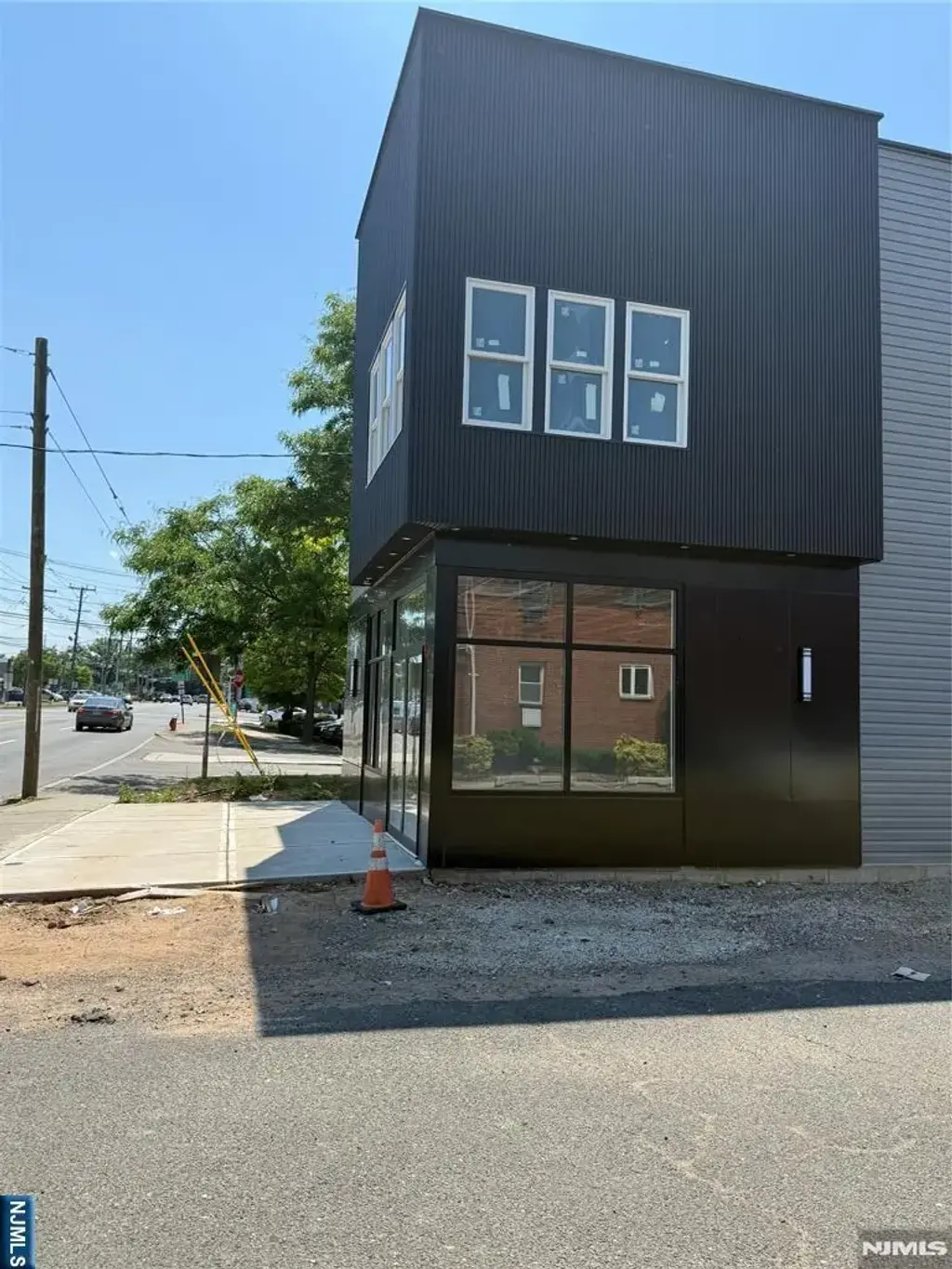 400 Washington Avenue, Bergenfield