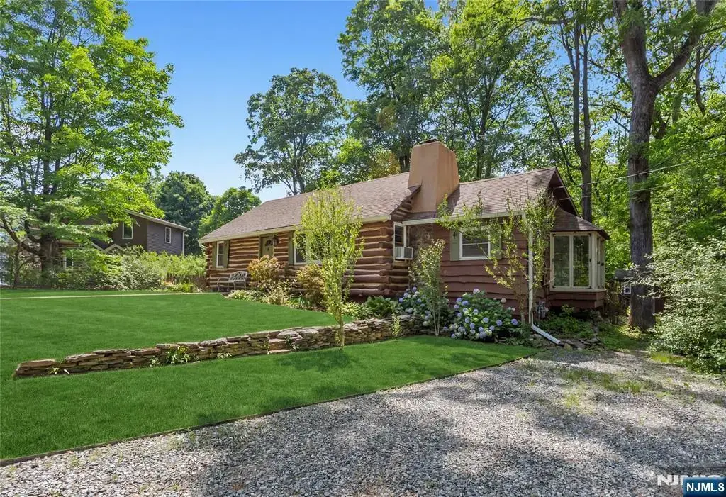 6 Partridge Trail, Kinnelon Borough