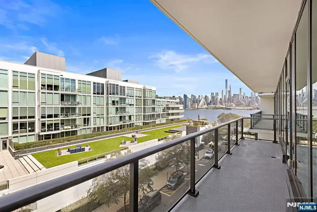 1200 Ave At Port Imperial 503, Weehawken