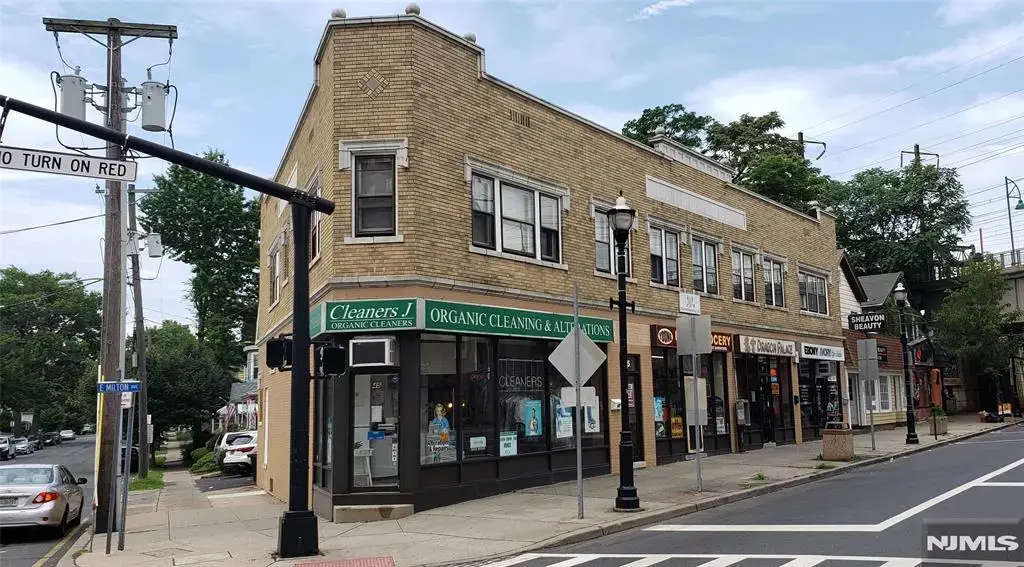 39-47 E Milton Avenue, Rahway