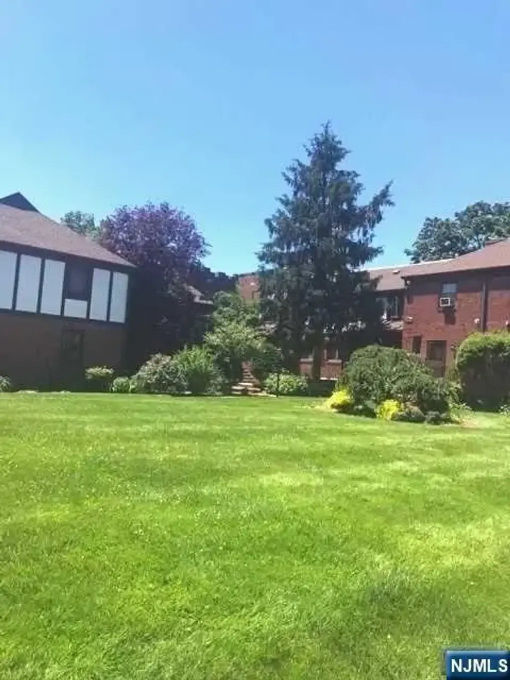 520 Broad 11, Englewood