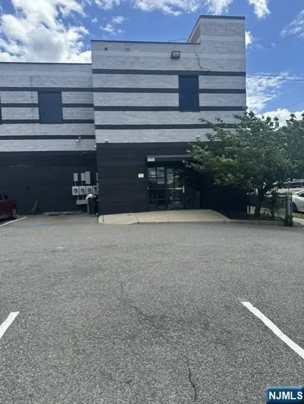 715 Broadway 3, Paterson