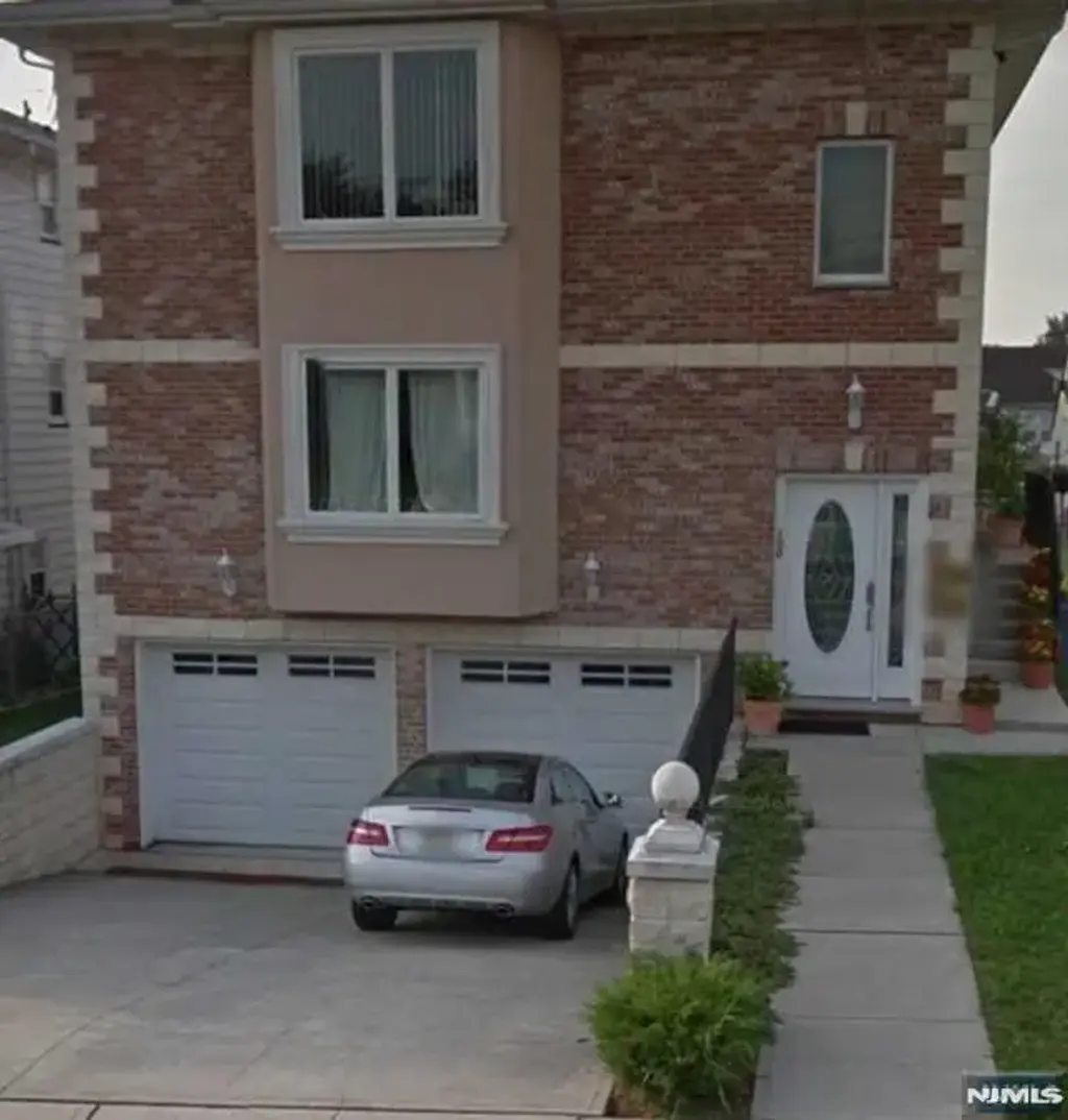 100 Grove, Elmwood Park