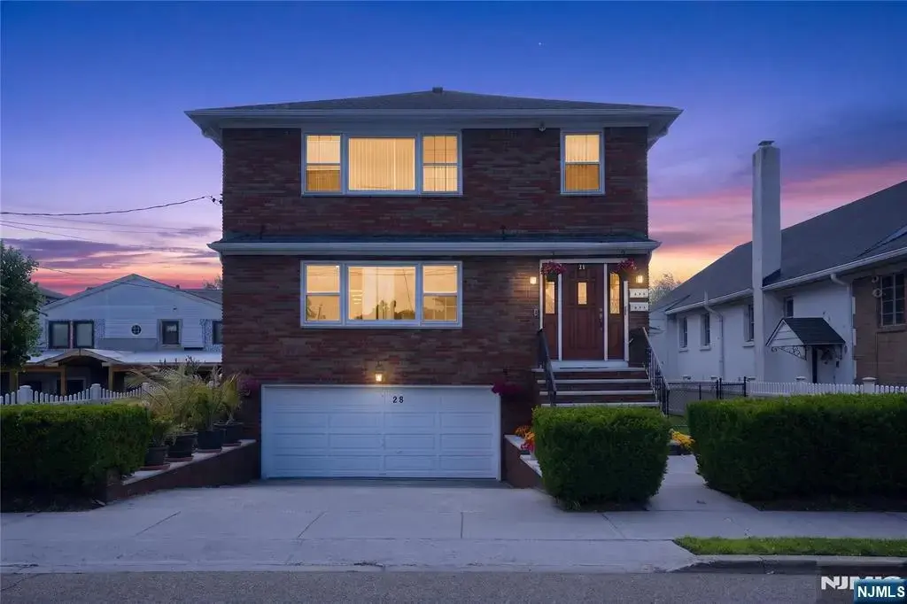 28 1st Street, Wallington