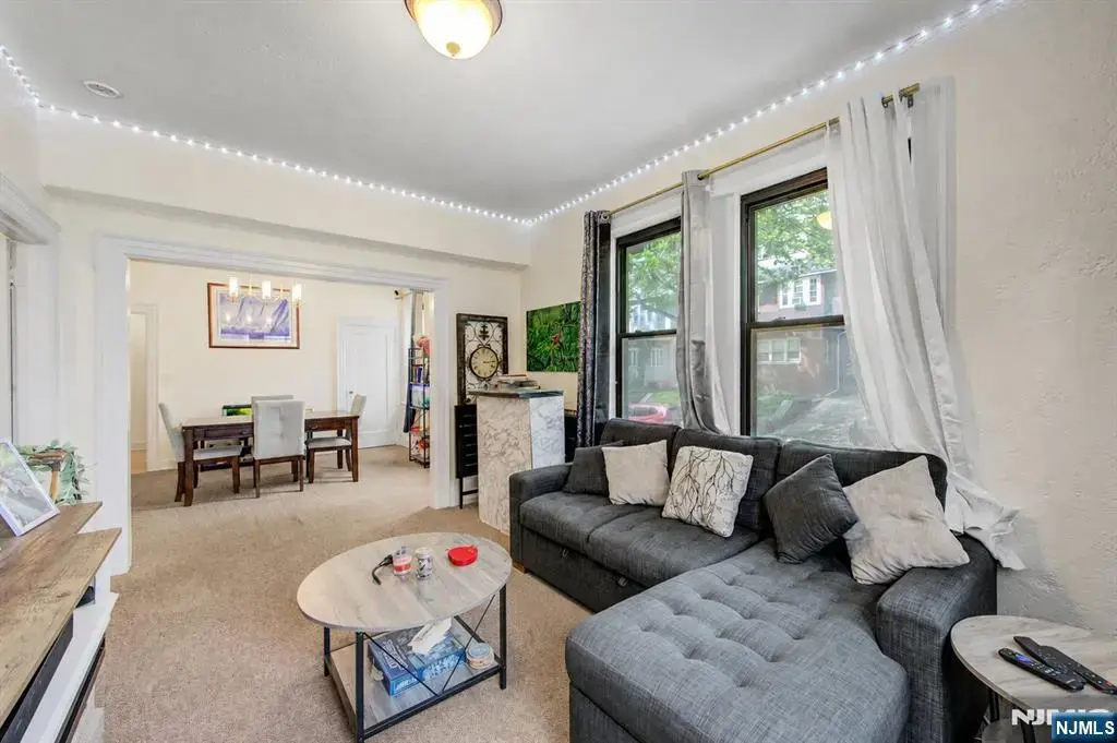 33 62nd 1, West New York