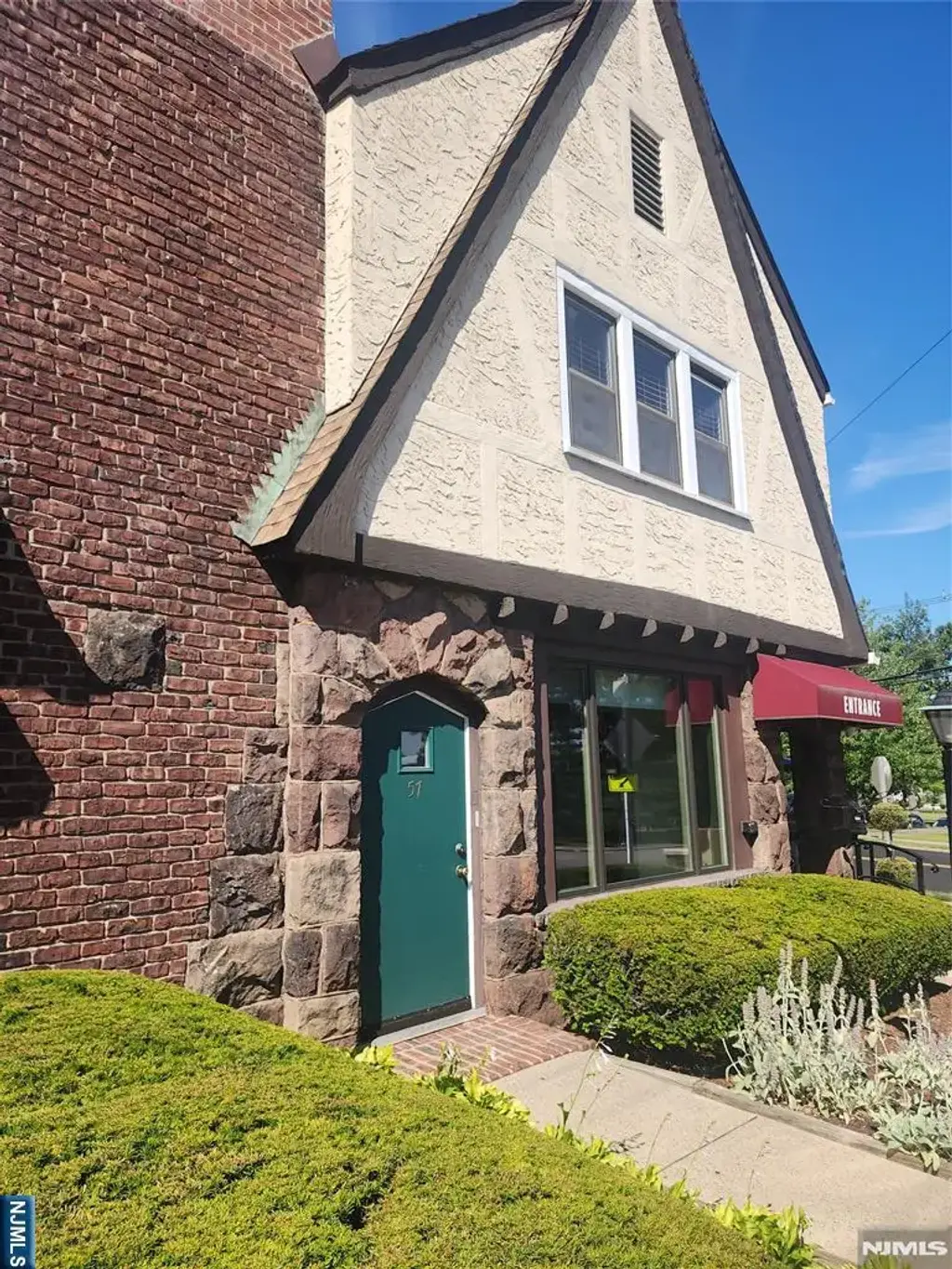 57 Cedar Lane 2, Teaneck