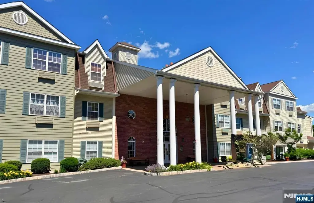 5322 Richmond Road 322, West Milford