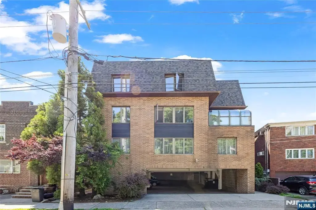 319 Gorge Road C0007, Cliffside Park