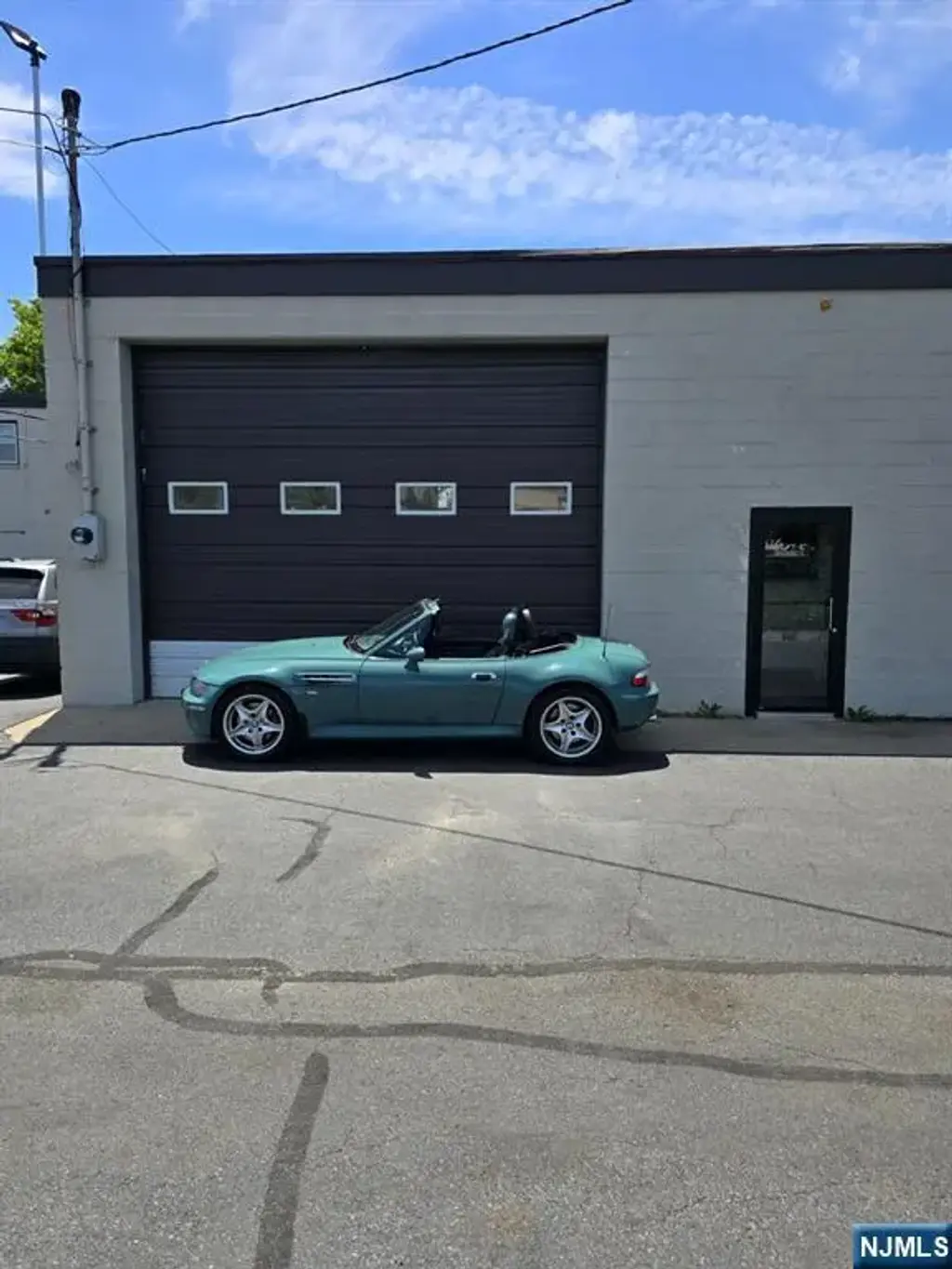 363 N Midland Avenue B, Saddle Brook