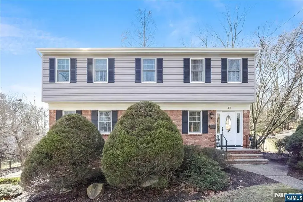 68 Colgate, Paramus