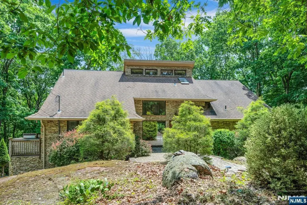 737 Ridge Road, Kinnelon Borough