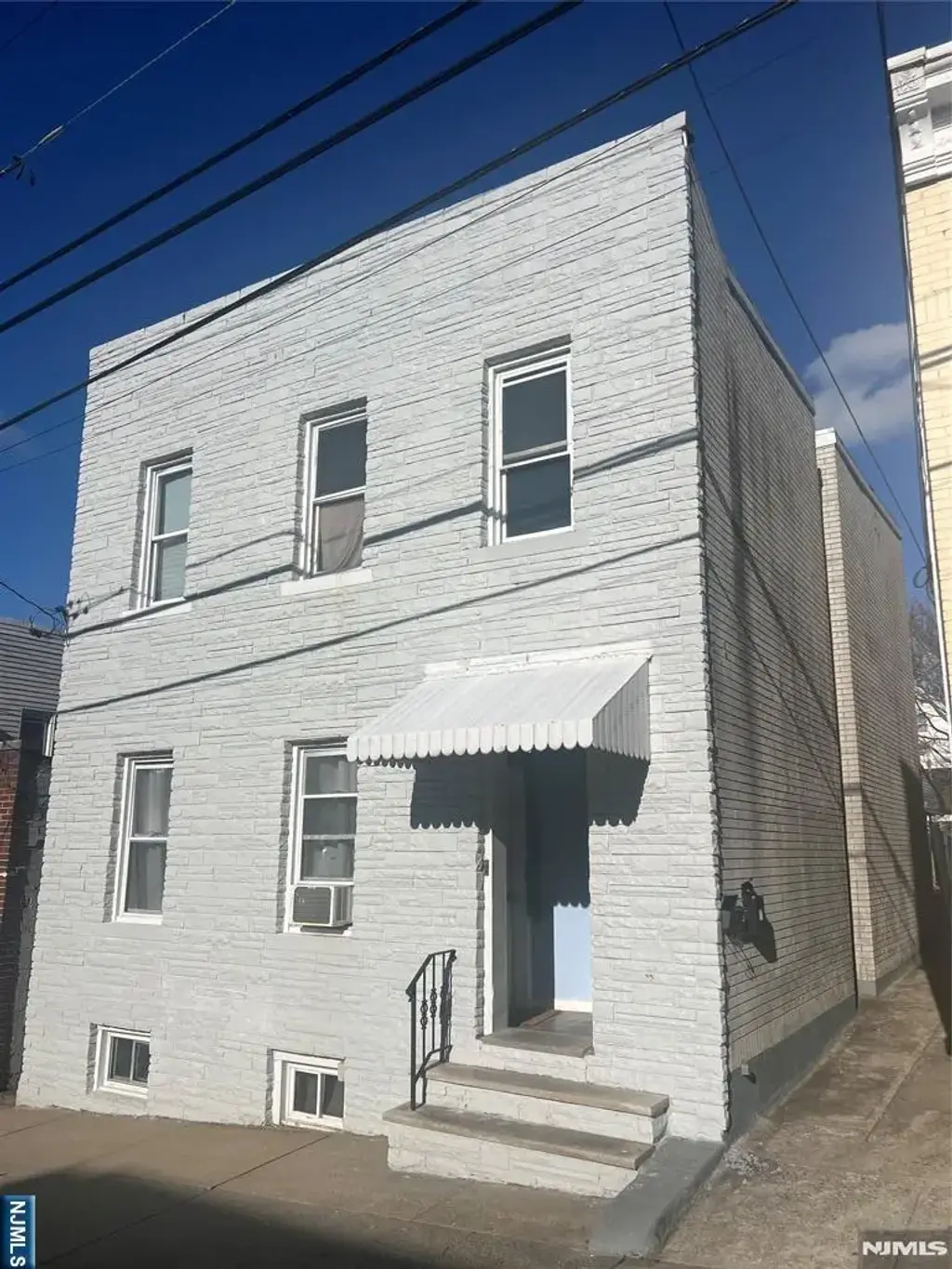 61 Spring Street, Lodi
