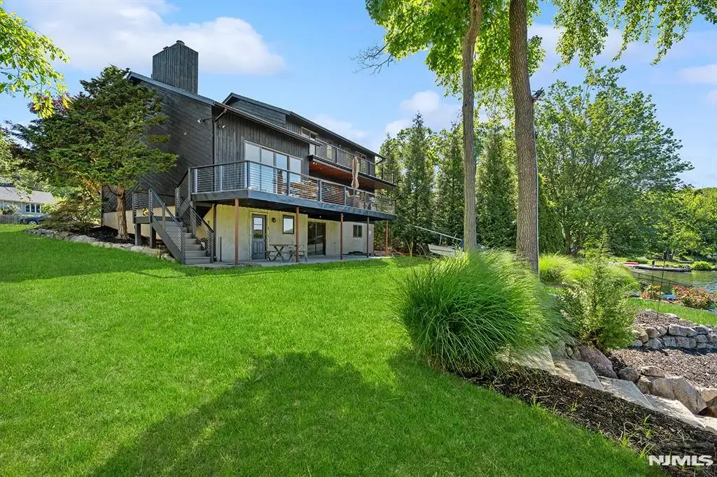 177 High Crest, West Milford