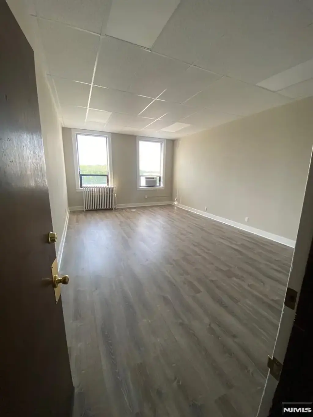 595 Broad Avenue 22, Ridgefield