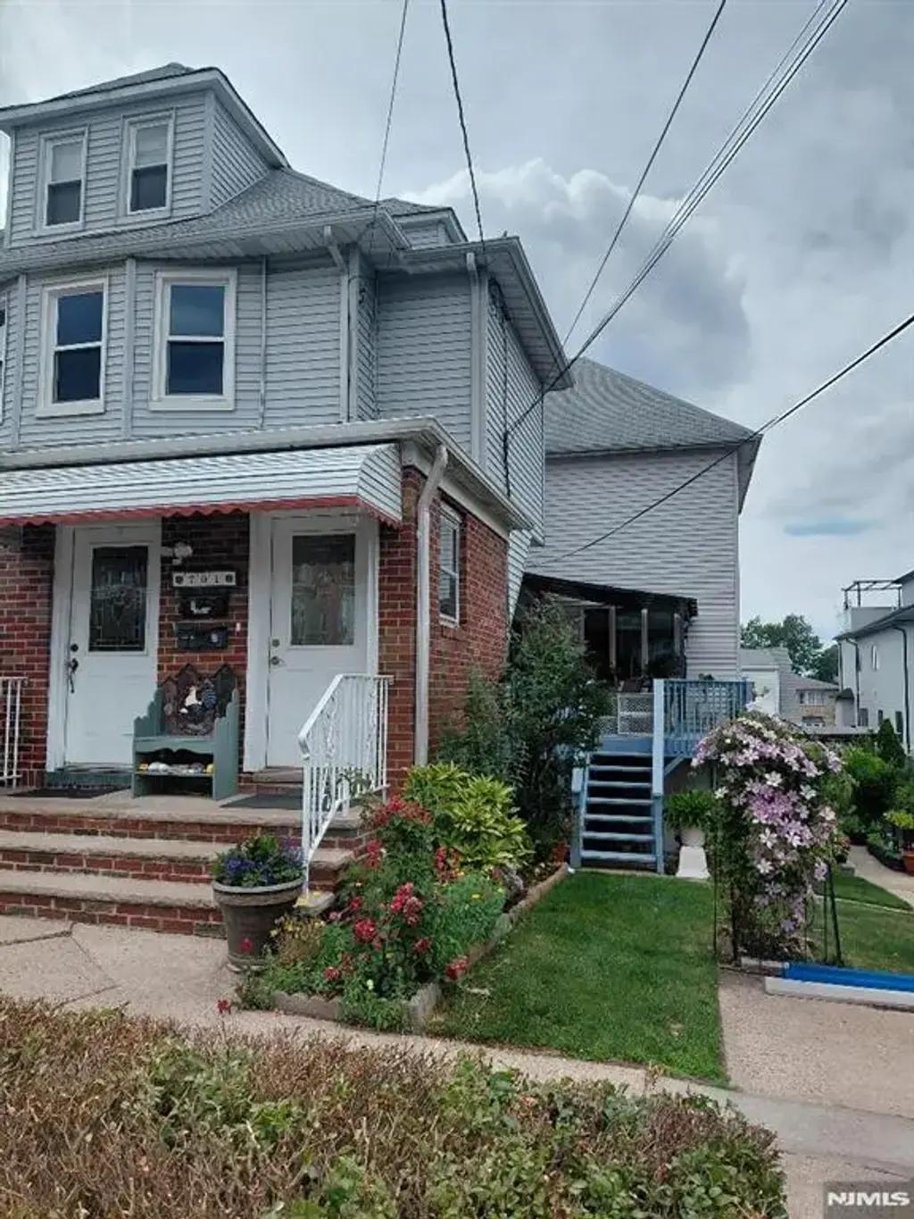 701 Grove, Cliffside Park