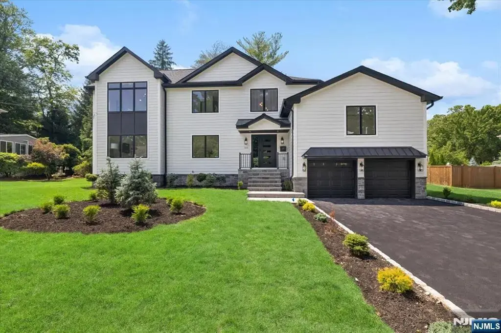 513 Hensler Lane, Oradell