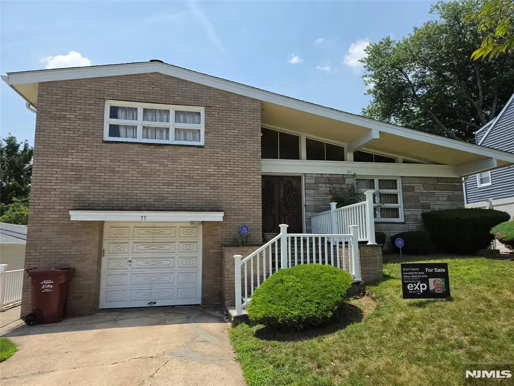 77 Columbia Avenue, Nutley