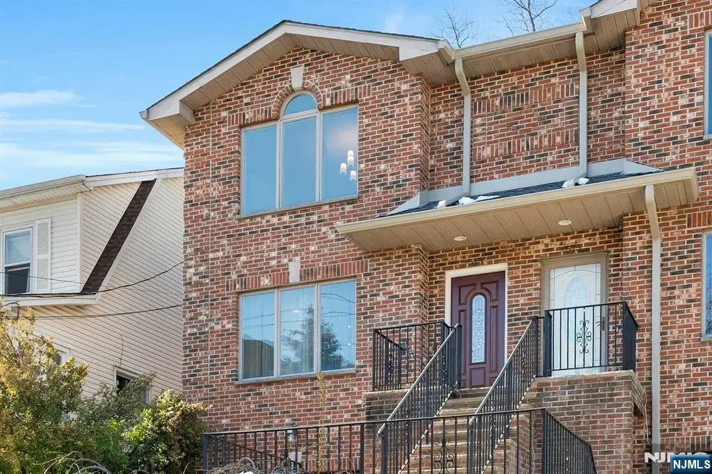 573 Kearney, Cliffside Park