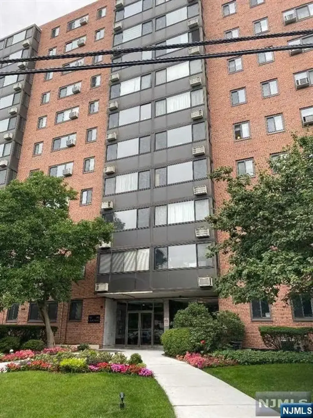 90 Prospect Avenue 6f, Hackensack