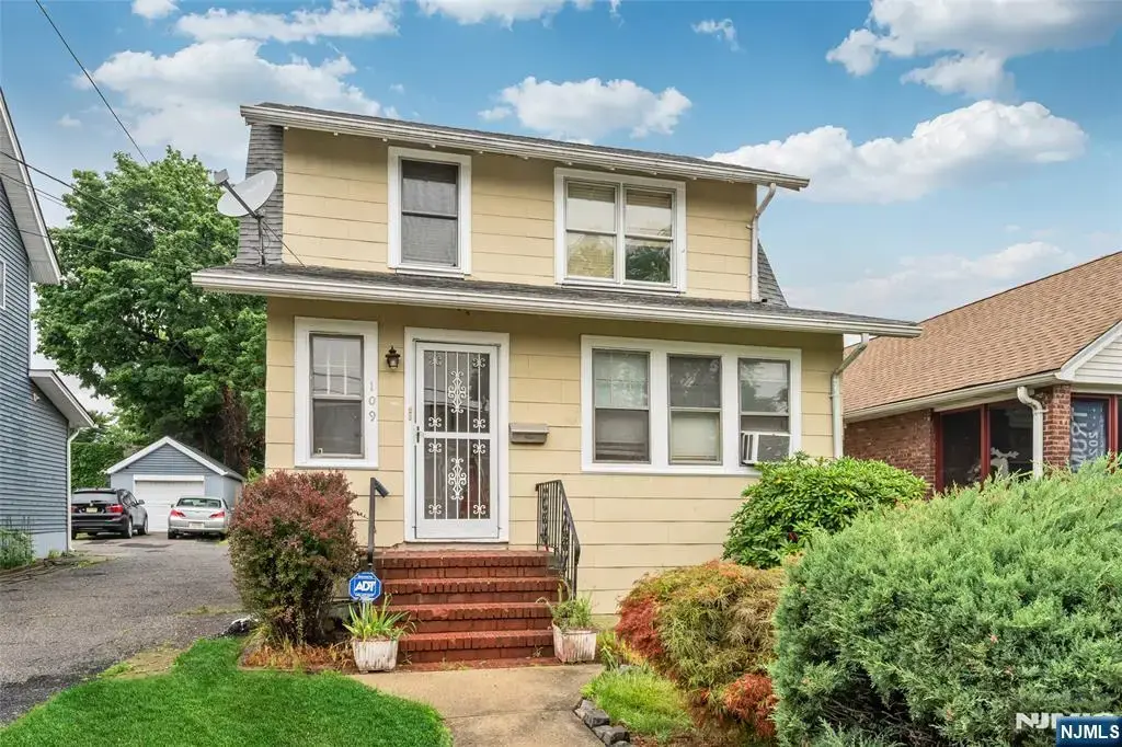 109 Bergen Avenue, Bergenfield