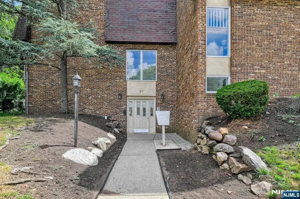 31 Home 1, Bergenfield
