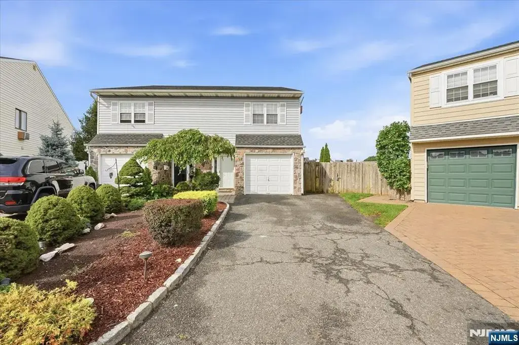 57 Reilly Court, Hackensack