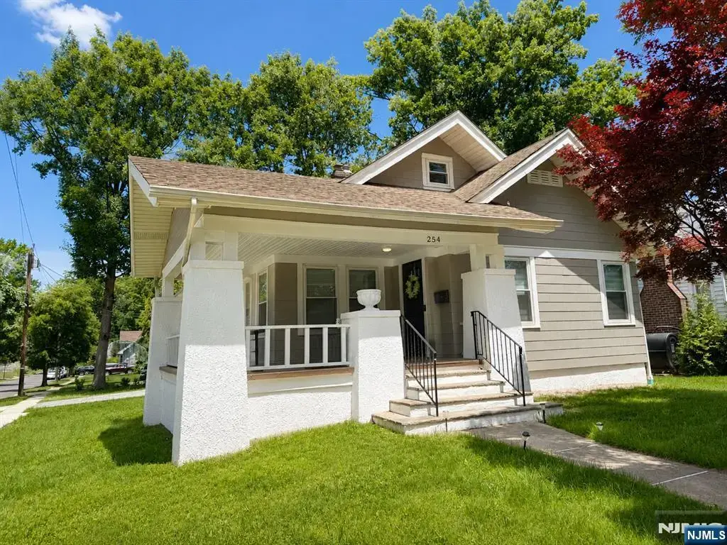 254 Midland Avenue, River Edge