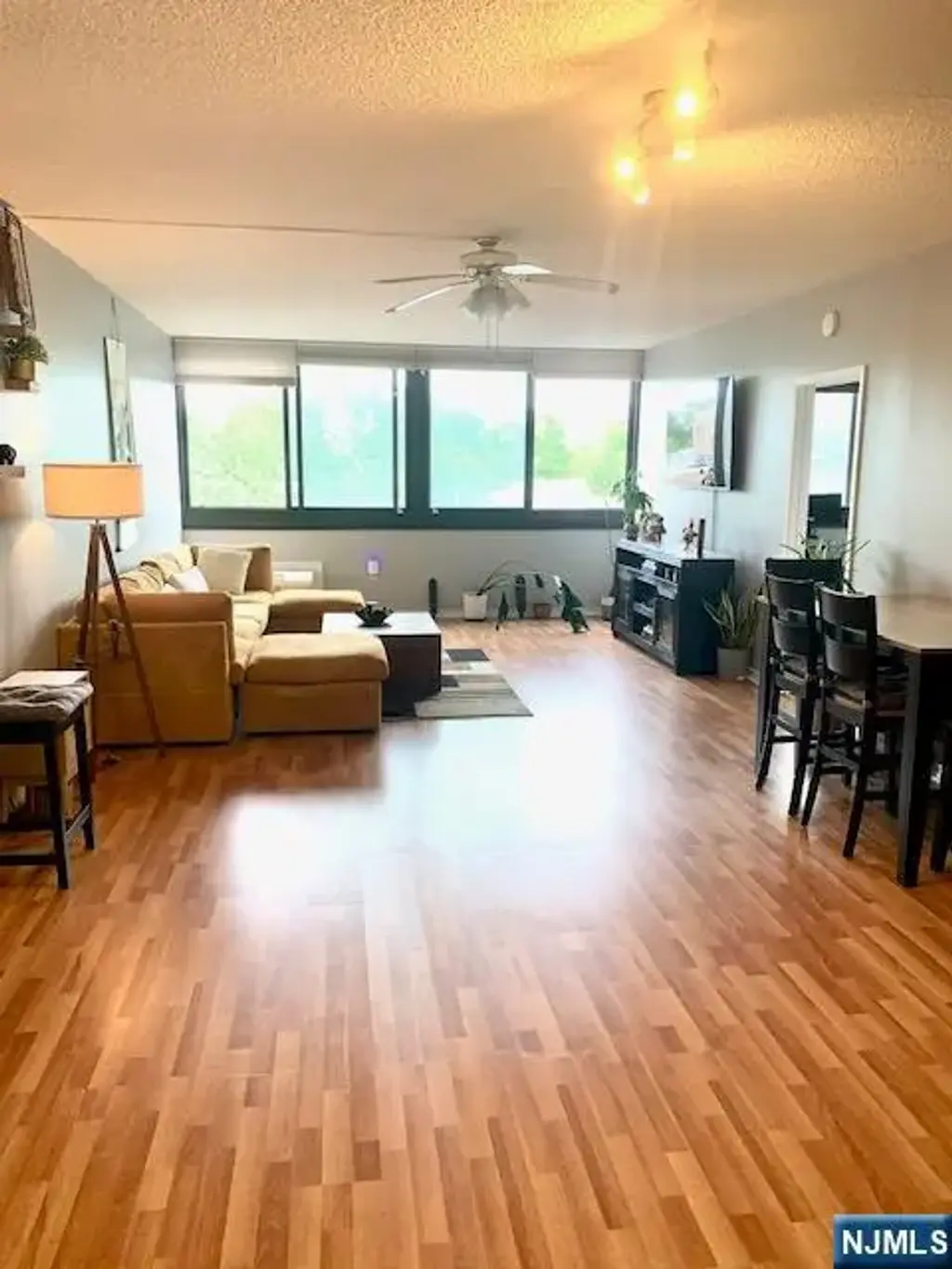 170 Lafayette Avenue 3h, Passaic