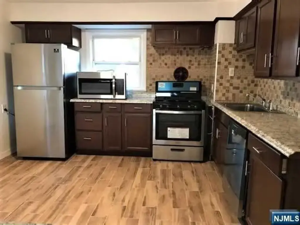 419 Parker, Hackensack