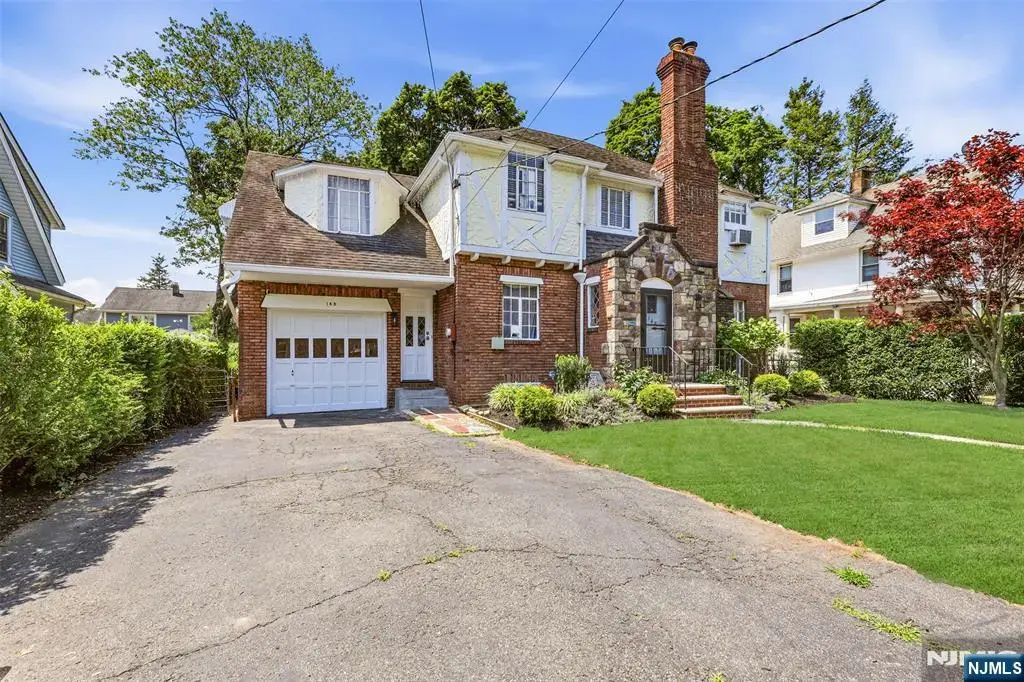 148 John Street, Englewood