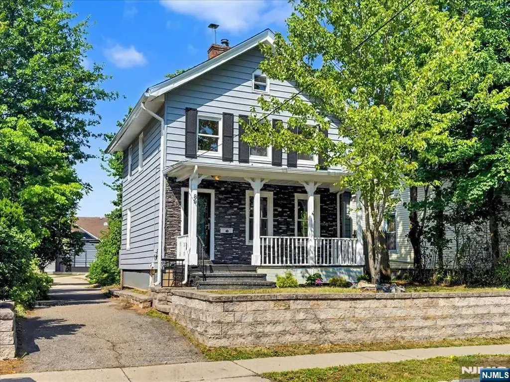 89 W Hamilton Avenue, Englewood