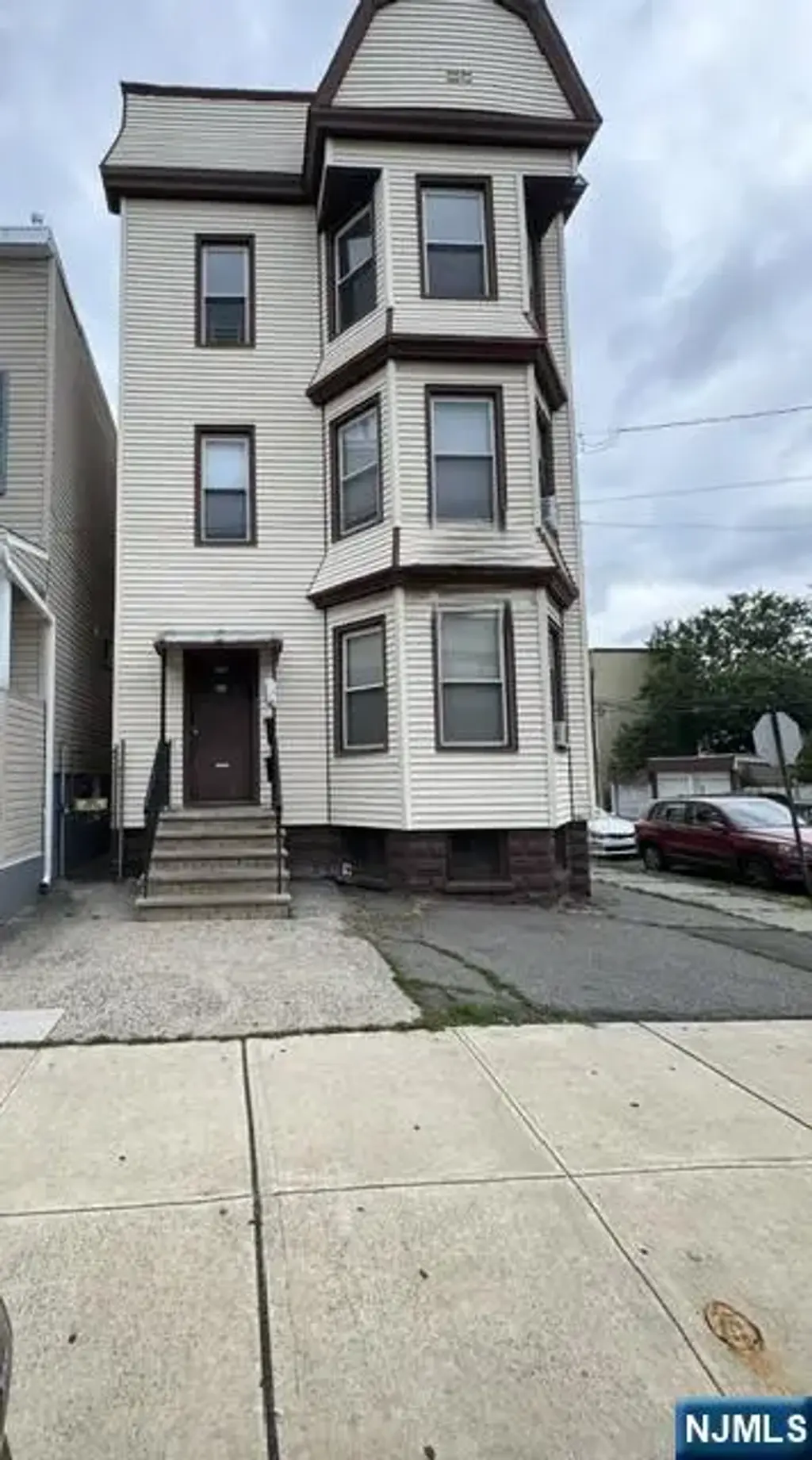 307 Chestnut 3, Kearny