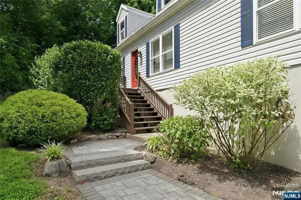 64 Valley Road, Butler Borough