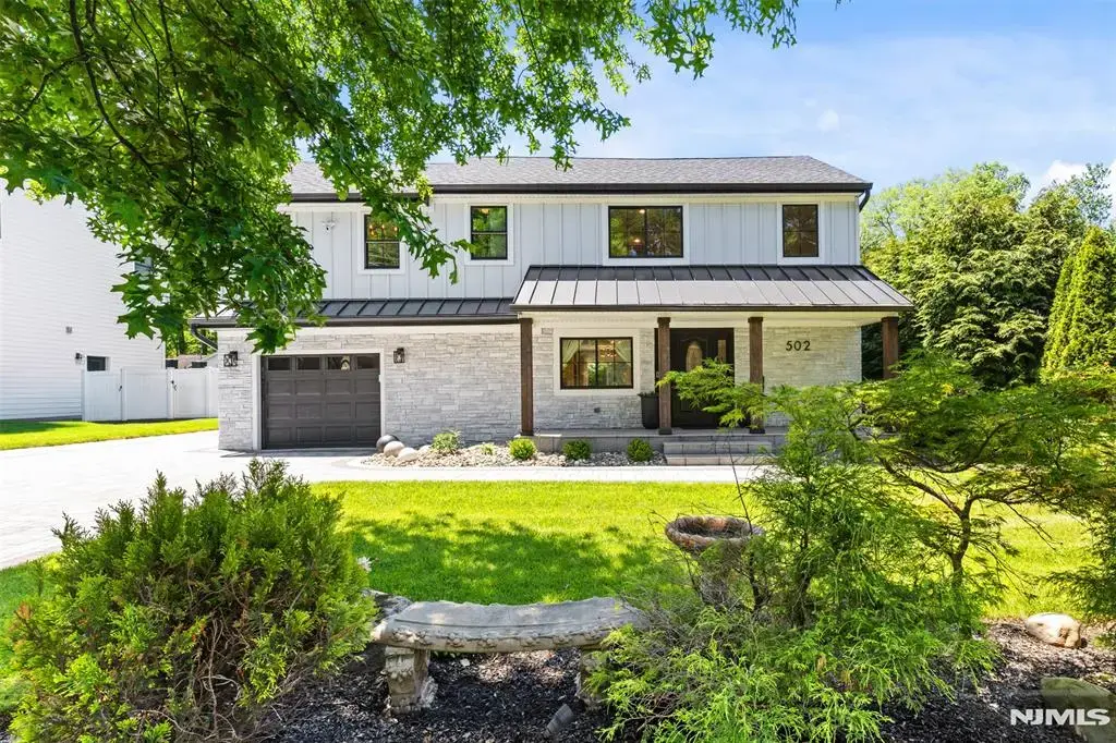 502 Closter Dock Road, Closter