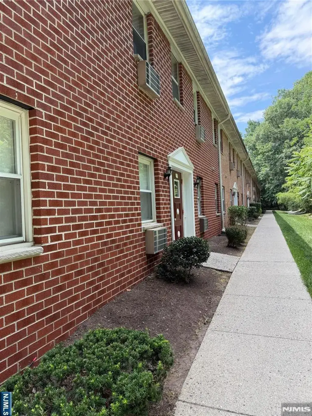 100 Pierson Miller Drive D41, Pompton Lakes