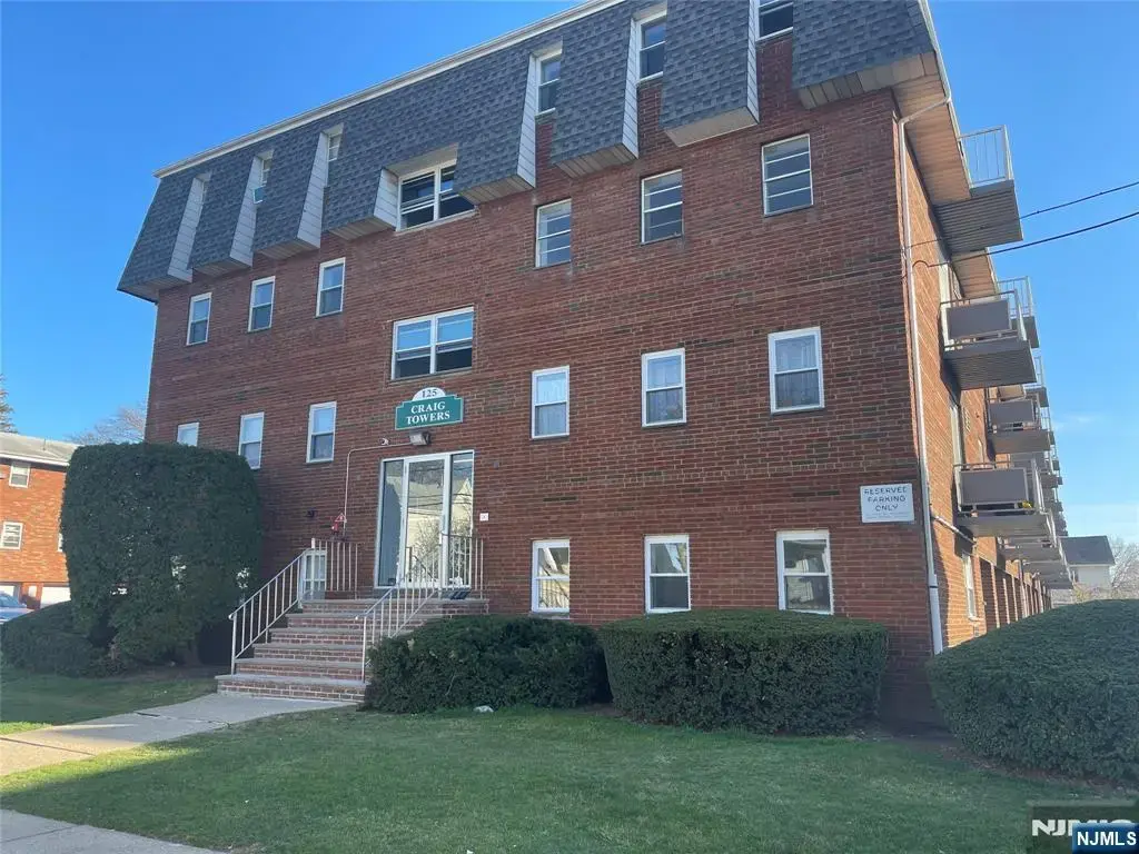 125 Lawrence 1a, Hackensack